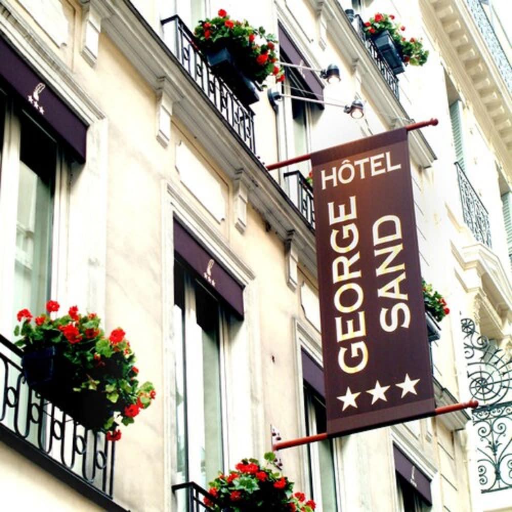 George Hotel